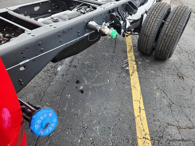 New 2026 RAM 3500 Tradesman Chassis Regular Cab 4x4 84' Ca