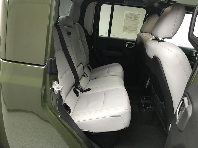 Used 2022 Jeep Gladiator MojaveImage 24