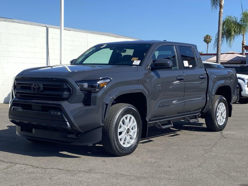 New 2025 Toyota Tacoma SR5Image 6