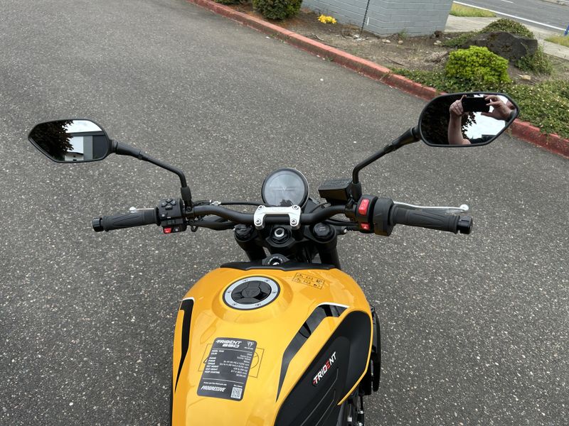 New 2026 Triumph TRIDENT 660 