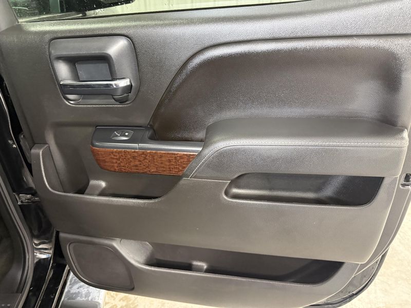 Used 2014 GMC Sierra 1500 SLTImage 3