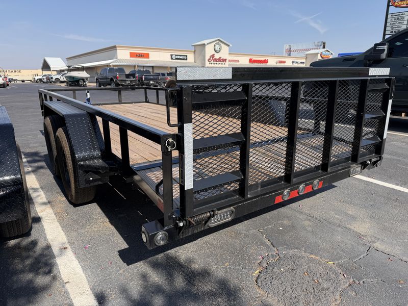 NEW 2026 LOAD TRAIL 77 X 16 TANDEM AXEL UTILITY TRLR Image 4