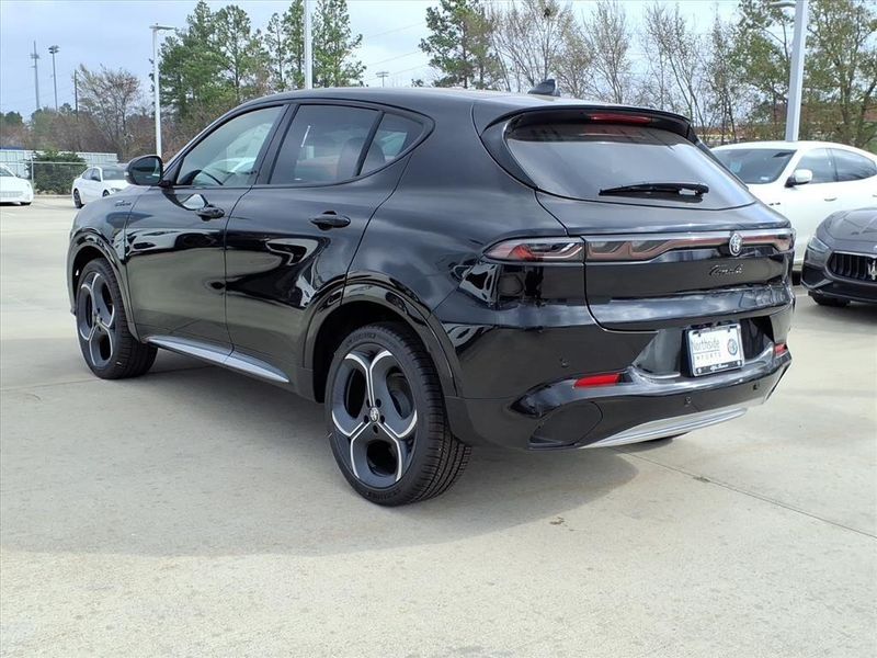 New 2026 Alfa Romeo Tonale Sport Speciale AwdImage 9