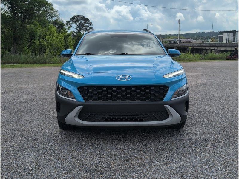 Used 2022 Hyundai Kona SELImage 8