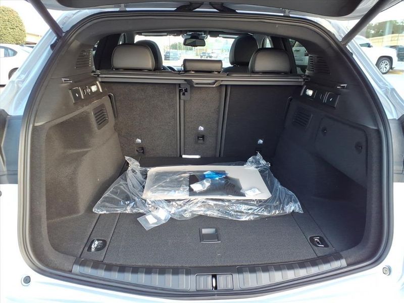 New 2025 Alfa Romeo Stelvio AwdImage 9