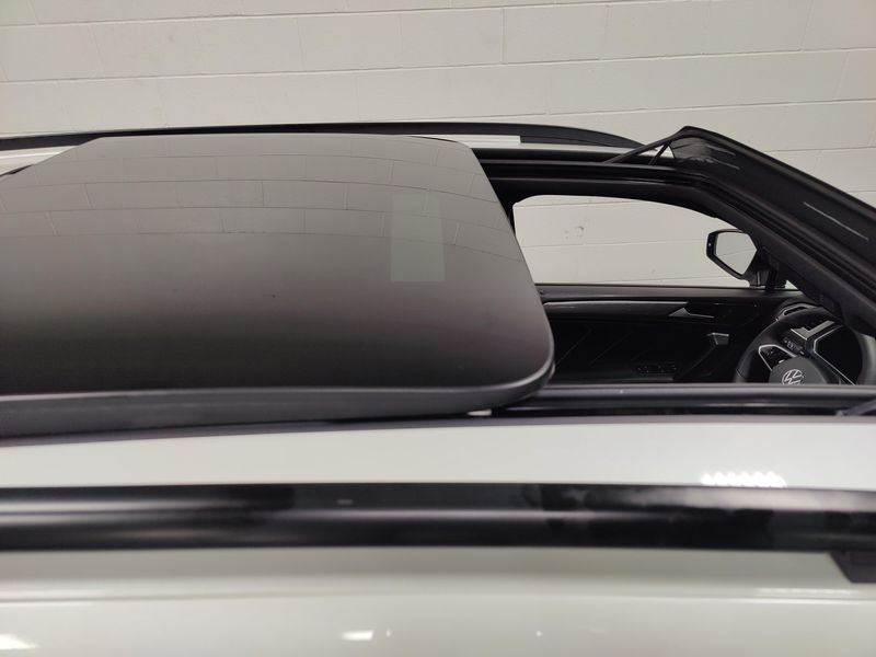 Used 2022 Volkswagen Tiguan SE R-Line Black AWD w/SunroofImage 6