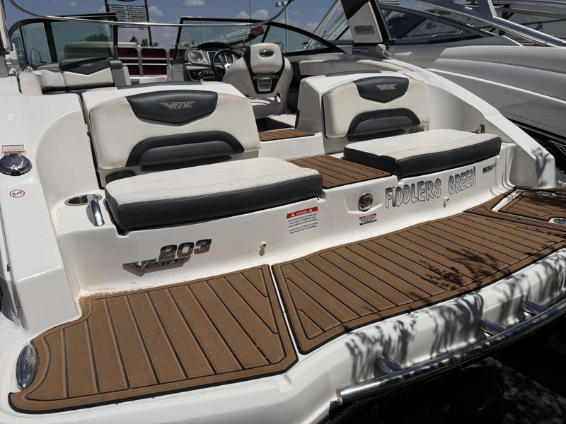 USED 2019 CHAPARRAL 203 VORTEX VRX Image 15