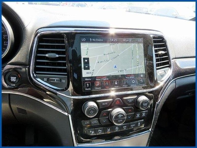 2021 Jeep Grand Cherokee OverlandImage 16