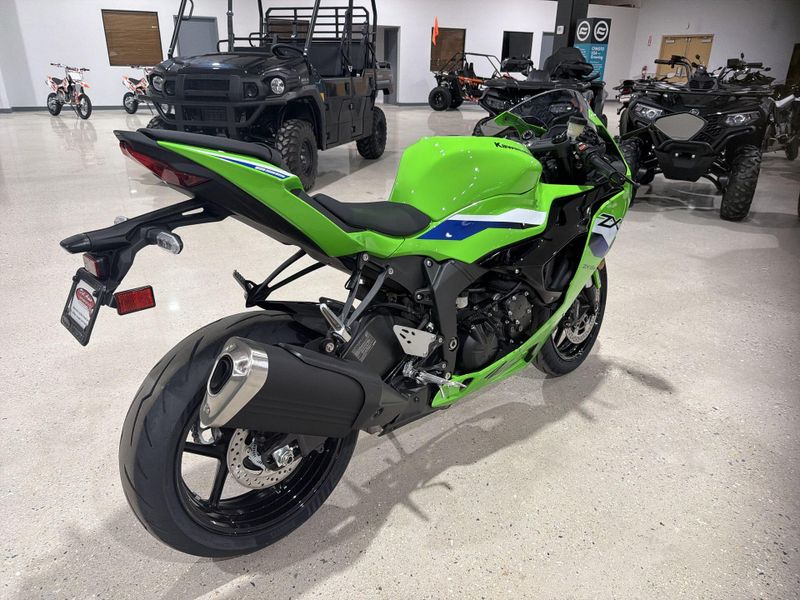 New 2026 Kawasaki NINJA ZX-6R Image 17