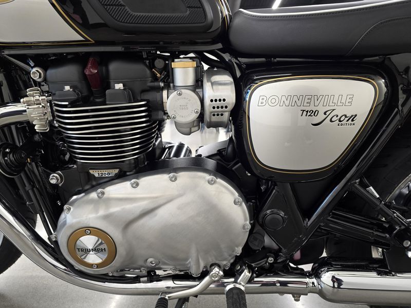 2025 Triumph BONNEVILLE T120 ICON EDT 