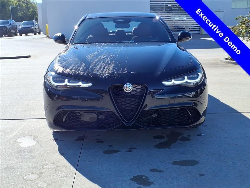 New 2025 Alfa Romeo Giulia RwdImage 4
