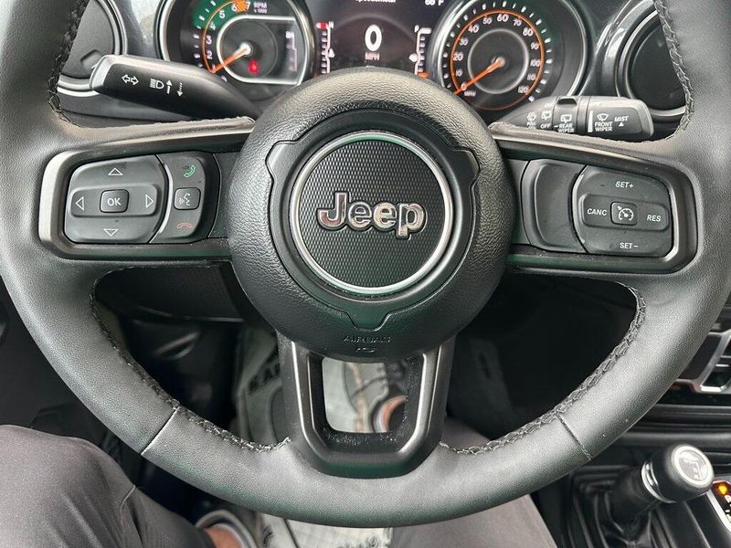 2023 Jeep Wrangler SportImage 3