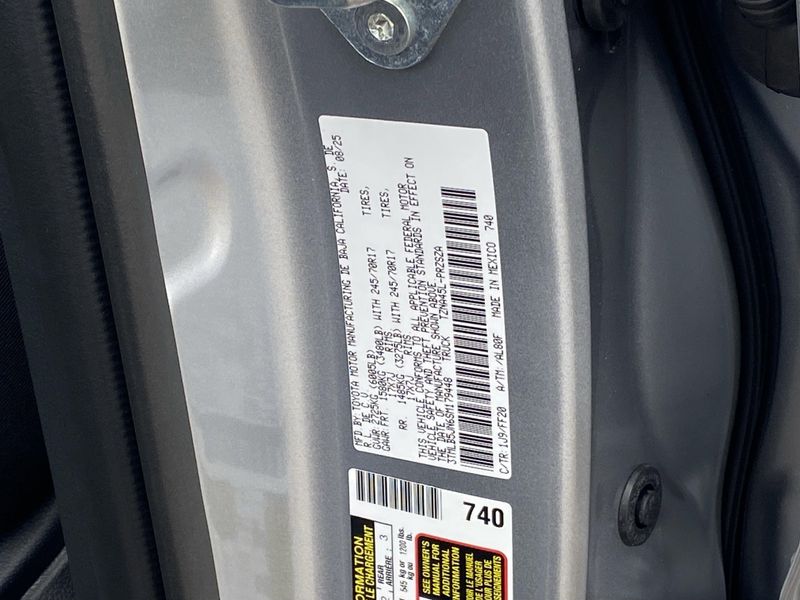 New 2025 Toyota Tacoma SR5Image 20