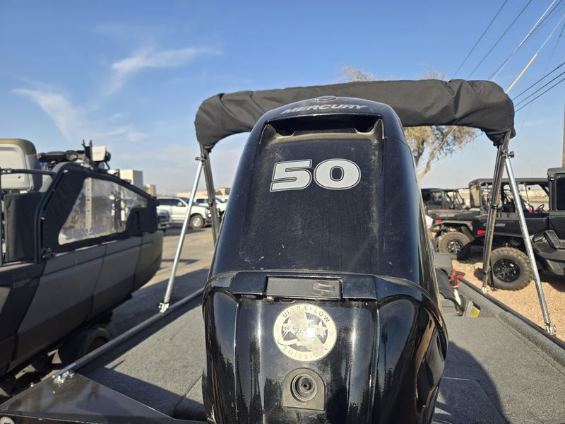 USED 2020 TRACKER BASS CLASSIC LIMITED Image 6