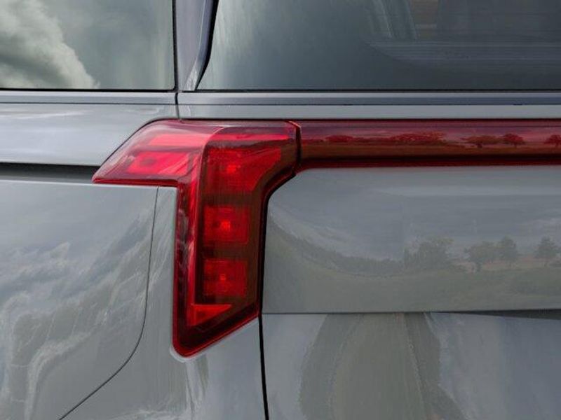 New 2027 Kia Carnival SXImage 12