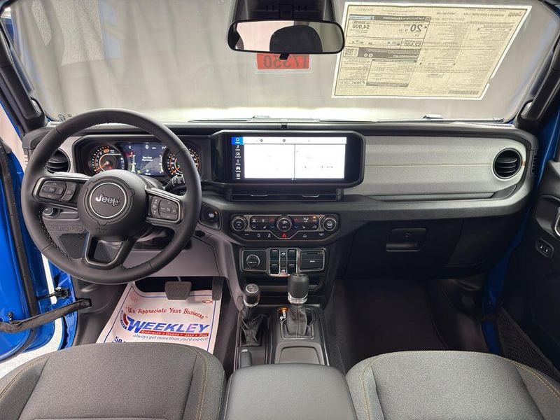 New 2026 Jeep Wrangler 4-door Sport SImage 8