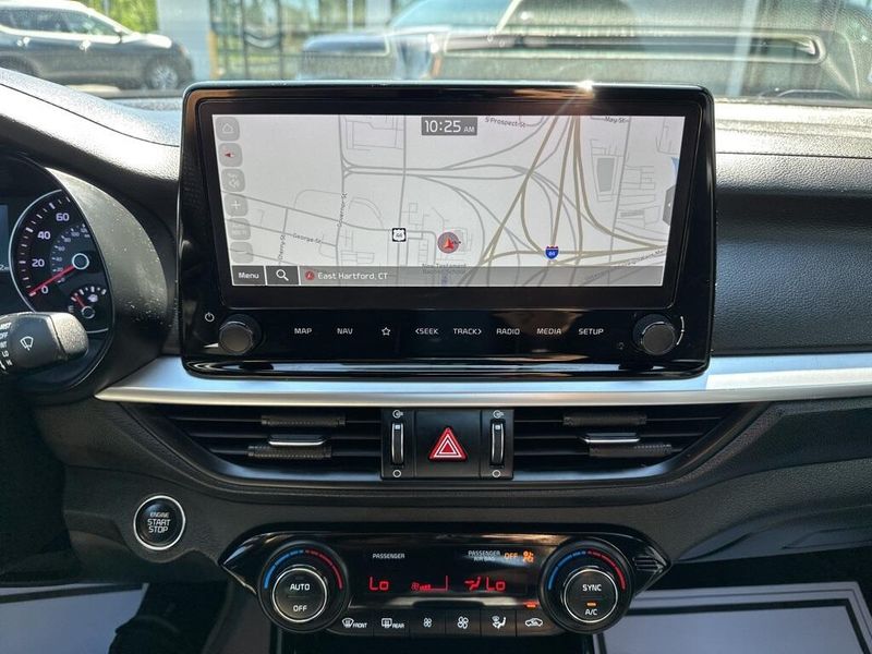 2024 Kia Forte GT-LineImage 26