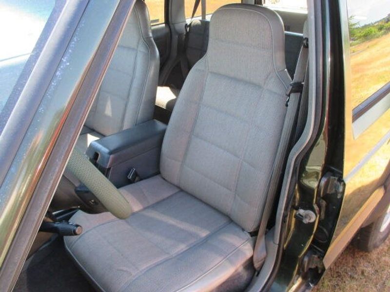 Used 1995 Jeep Cherokee SportImage 12