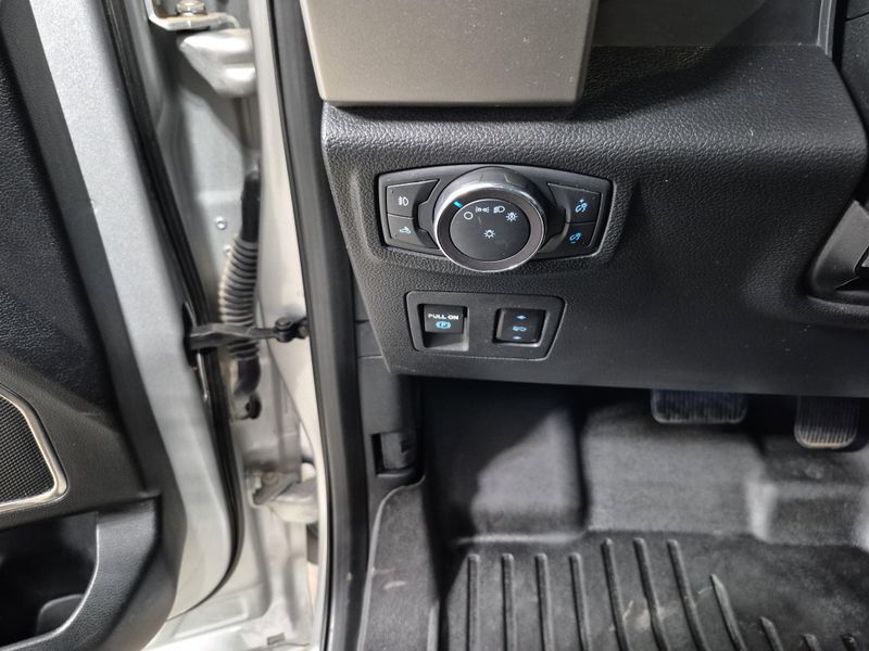 2019 Ford F-150 LariatImage 26
