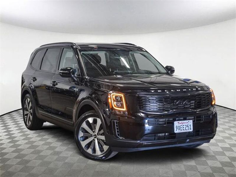 2022 Kia Telluride EXImage 2