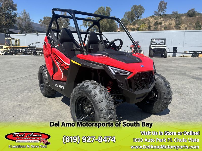 2025 Polaris RZR 200 EFI Image 6