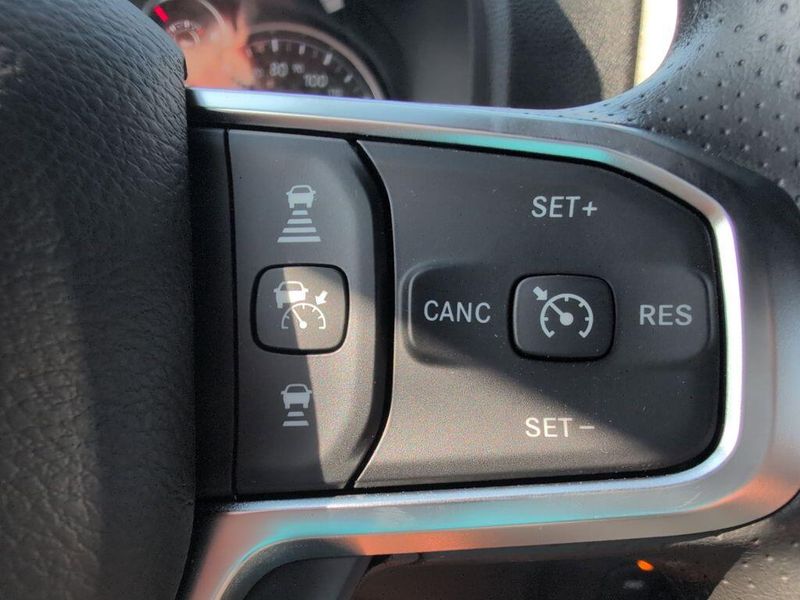 2025 RAM 2500 Tradesman Crew Cab 4x4 6