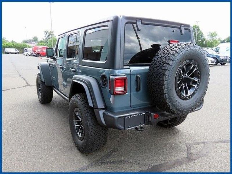 New 2025 Jeep Wrangler WillysImage 5