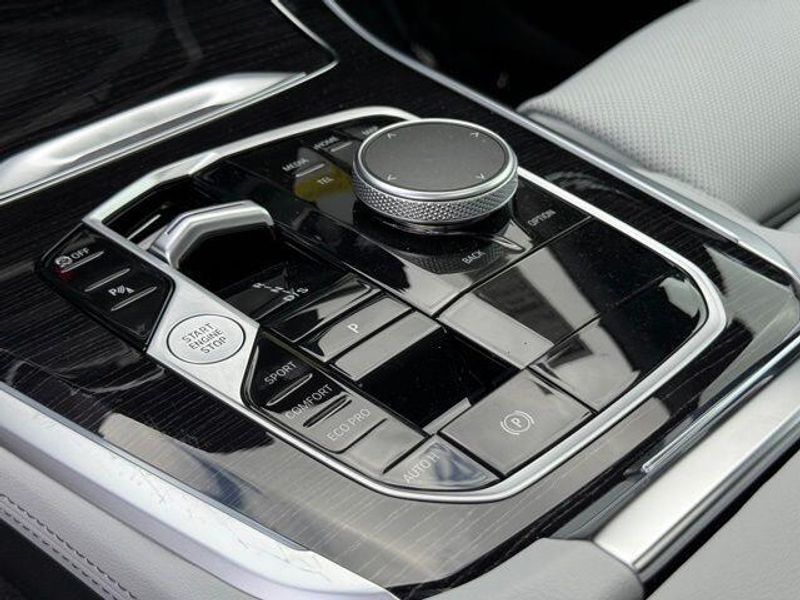 New 2026 BMW X5 sDrive40iImage 24