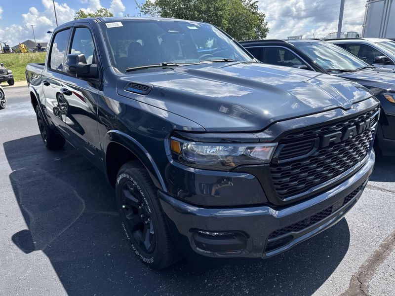 2025 RAM 1500 Big Horn Crew Cab 4x4 5