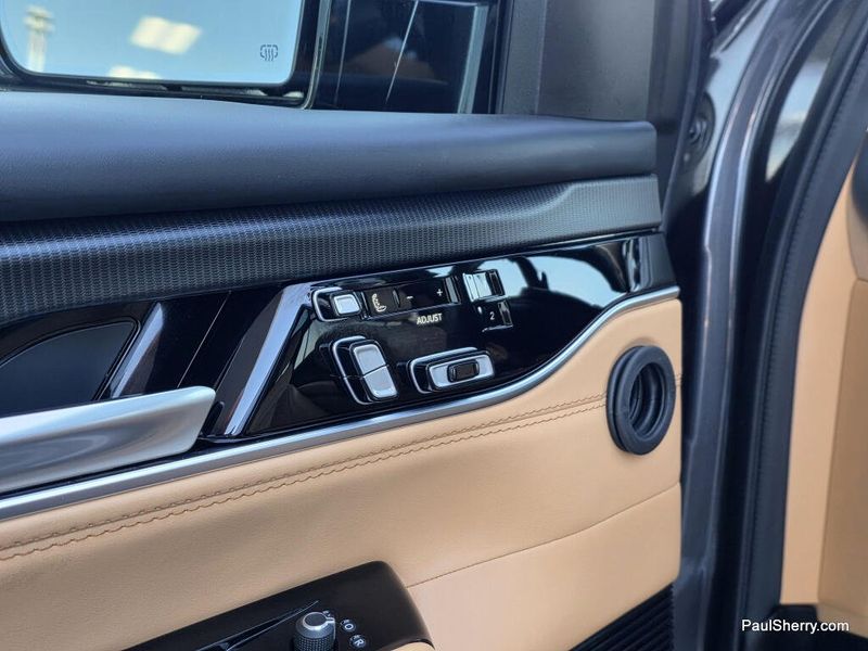 2026 Jeep Grand Wagoneer Summit Reserve Black