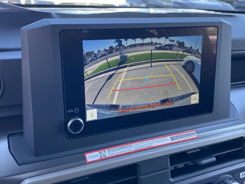 2025 Toyota Tacoma SR5Image 16
