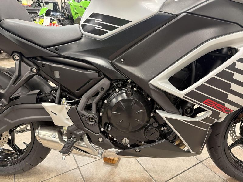 New 2026 Kawasaki NINJA 650 ABS Image 19