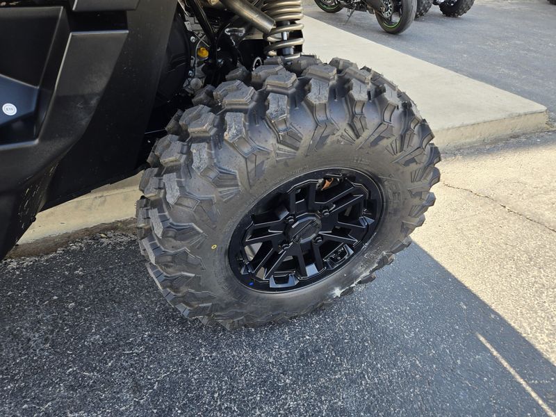 NEW 2026 CAN-AM DEFENDER MAX LIMITED CAB HD11 Image 30