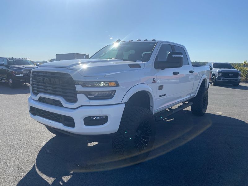 2025 Ram 2500 Big Horn photo 3