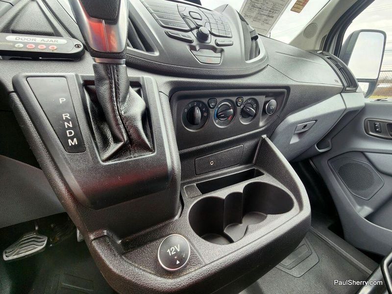 2019 Ford Transit-350 XLImage 48
