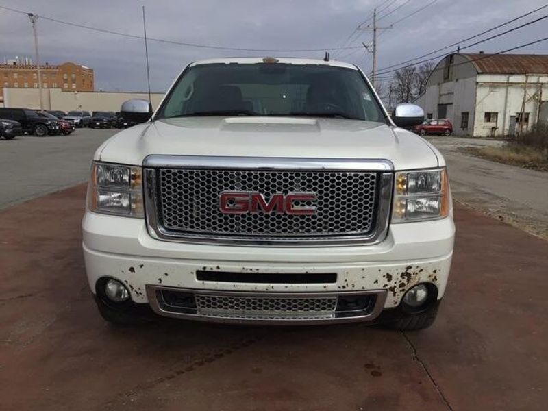 2011 GMC Sierra 1500 DenaliImage 8