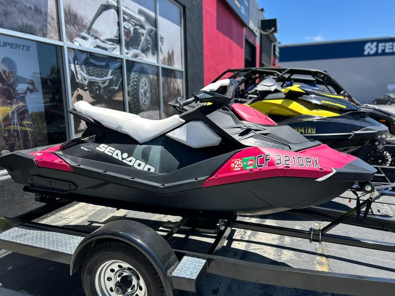 Used 2015 Sea-Doo SPARK 3UP Image 3