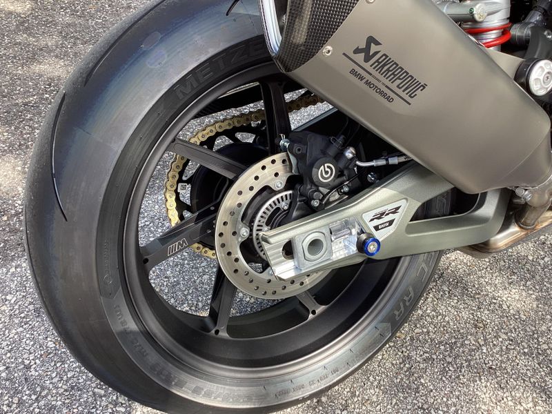 2025 BMW S 1000 RR