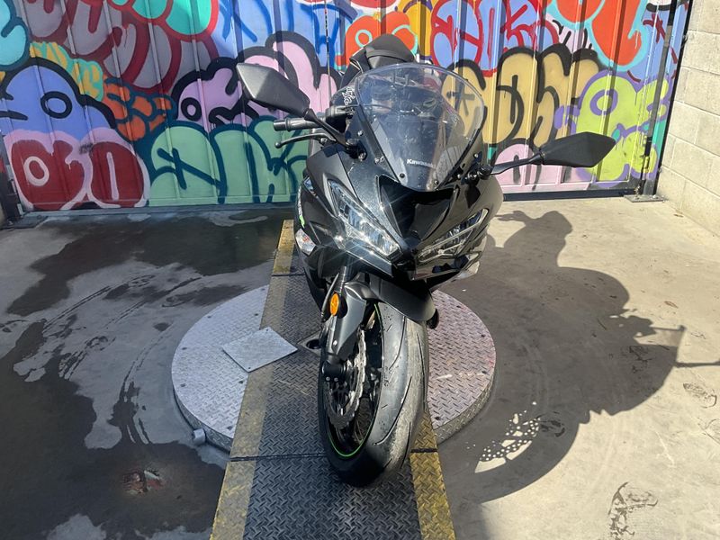 Used 2019 Kawasaki NINJA ZX-6R Image 8