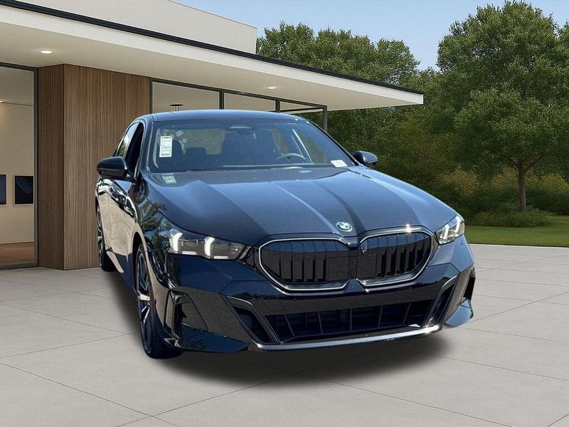 New 2027 BMW 5 Series 530i xDriveImage 5