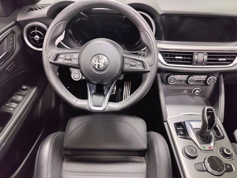 2024 Alfa Romeo Stelvio Veloce AWD w/Activ AsstImage 26