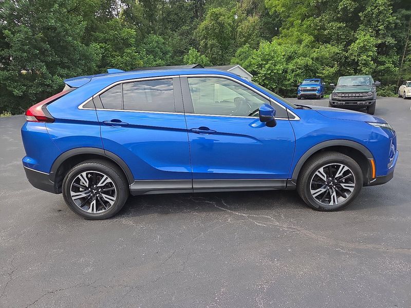 2024 Mitsubishi Eclipse Cross SE photo 2