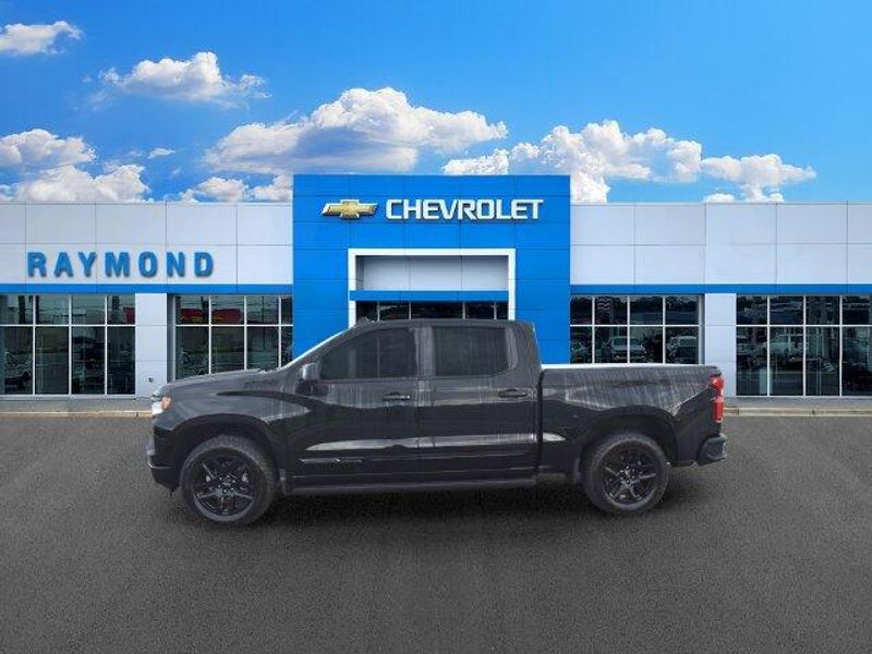Used 2025 Chevrolet Silverado 1500 High CountryImage 6