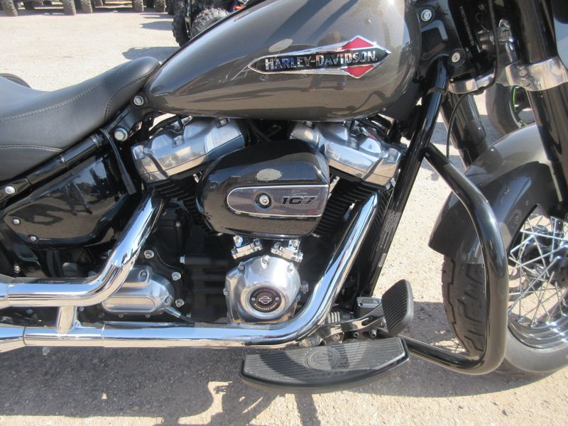 USED 2019 HARLEY SOFTAIL SLIM Image 14