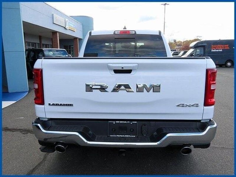 2025 RAM 1500 LaramieImage 6