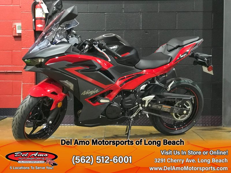 2025 Kawasaki NINJA 500 SE ABS Image 9