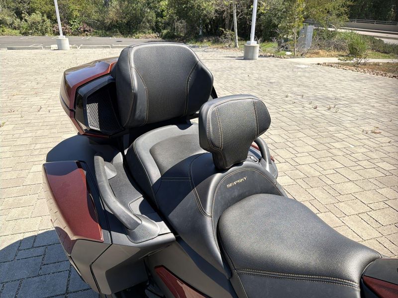 New 2026 Can-Am SPYDER RT SEA-TO-SKY (SE6) Image 26