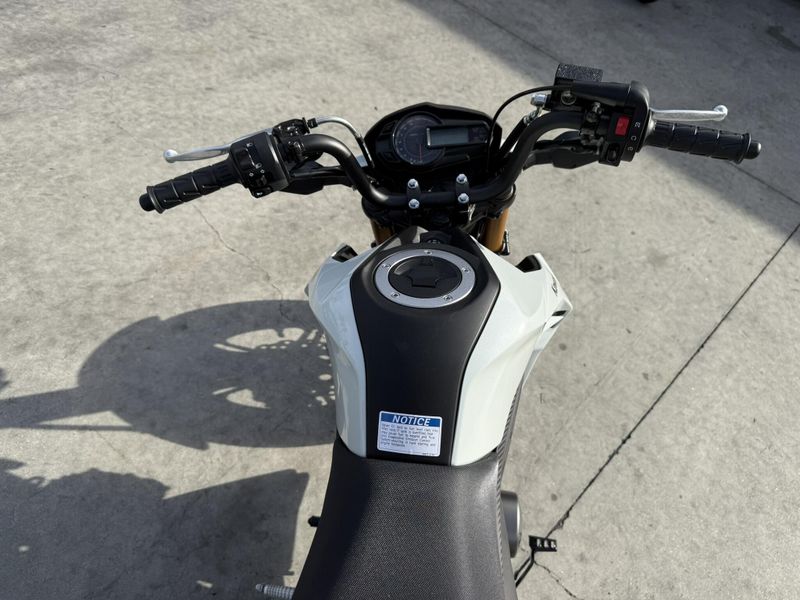 New 2026 Kawasaki Z125 PRO Image 10