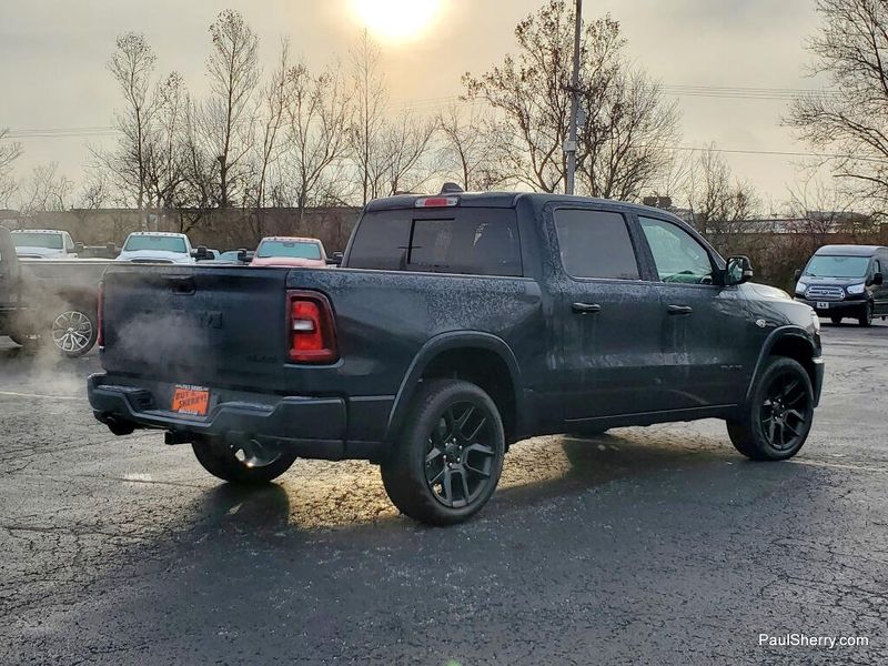 New 2026 RAM 1500 Laramie Crew Cab 4x4 5'7' Box