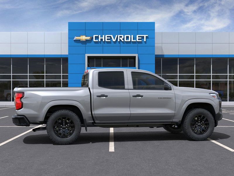 2025 Chevrolet Colorado 2WD Work TruckImage 5